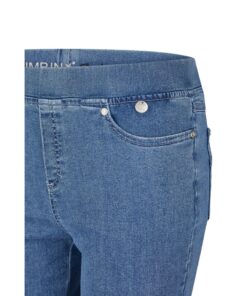 Alternative view of ANNA MONTANA ANGELIKA JUMP IN Keskisininen