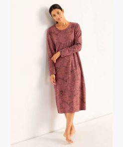 Alternative view of CB YÖPAITA CAROLA Kanerva